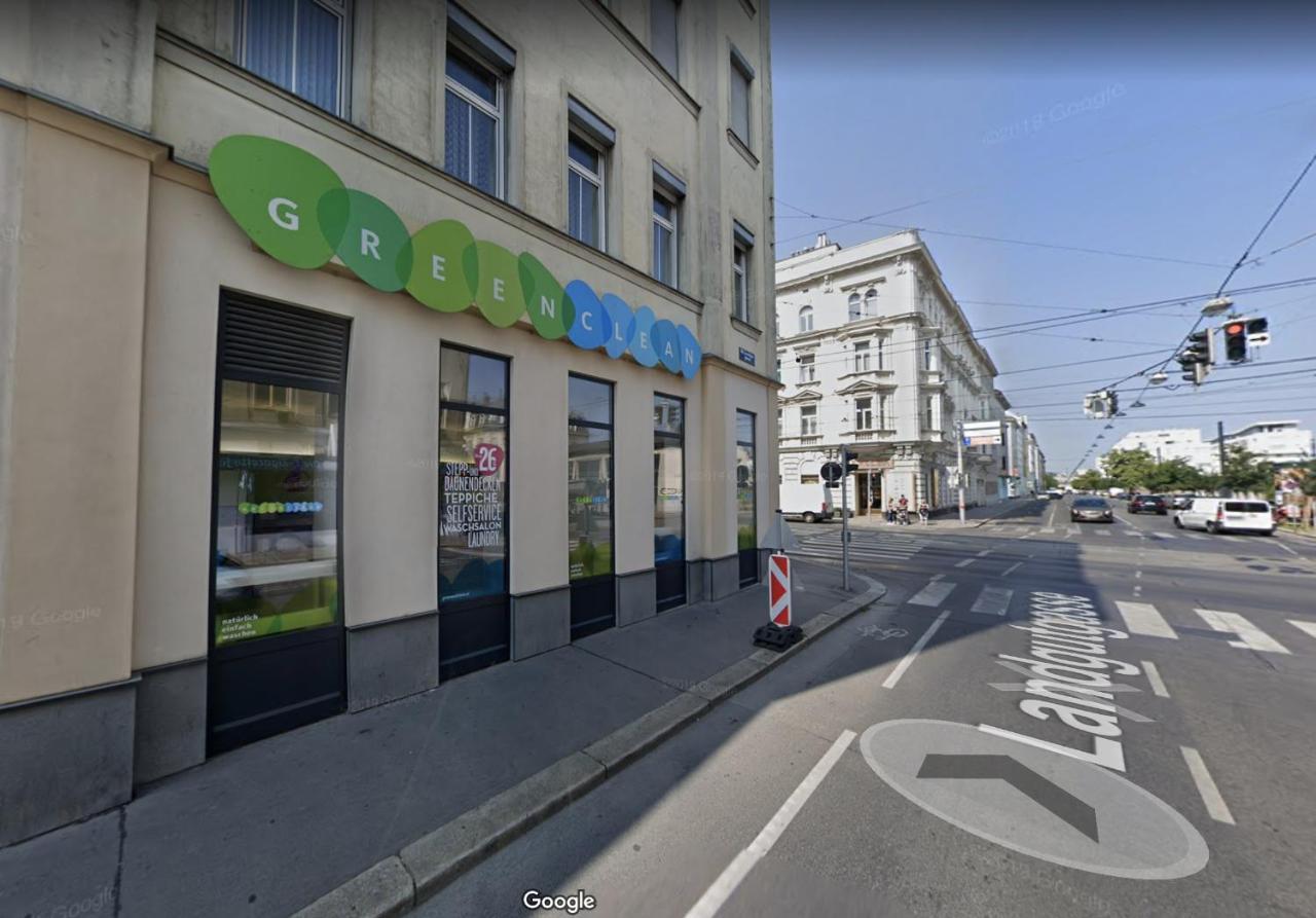 Hauptbahnhof Boutique - Virtual Reception & Self-checkin 2* Vienna