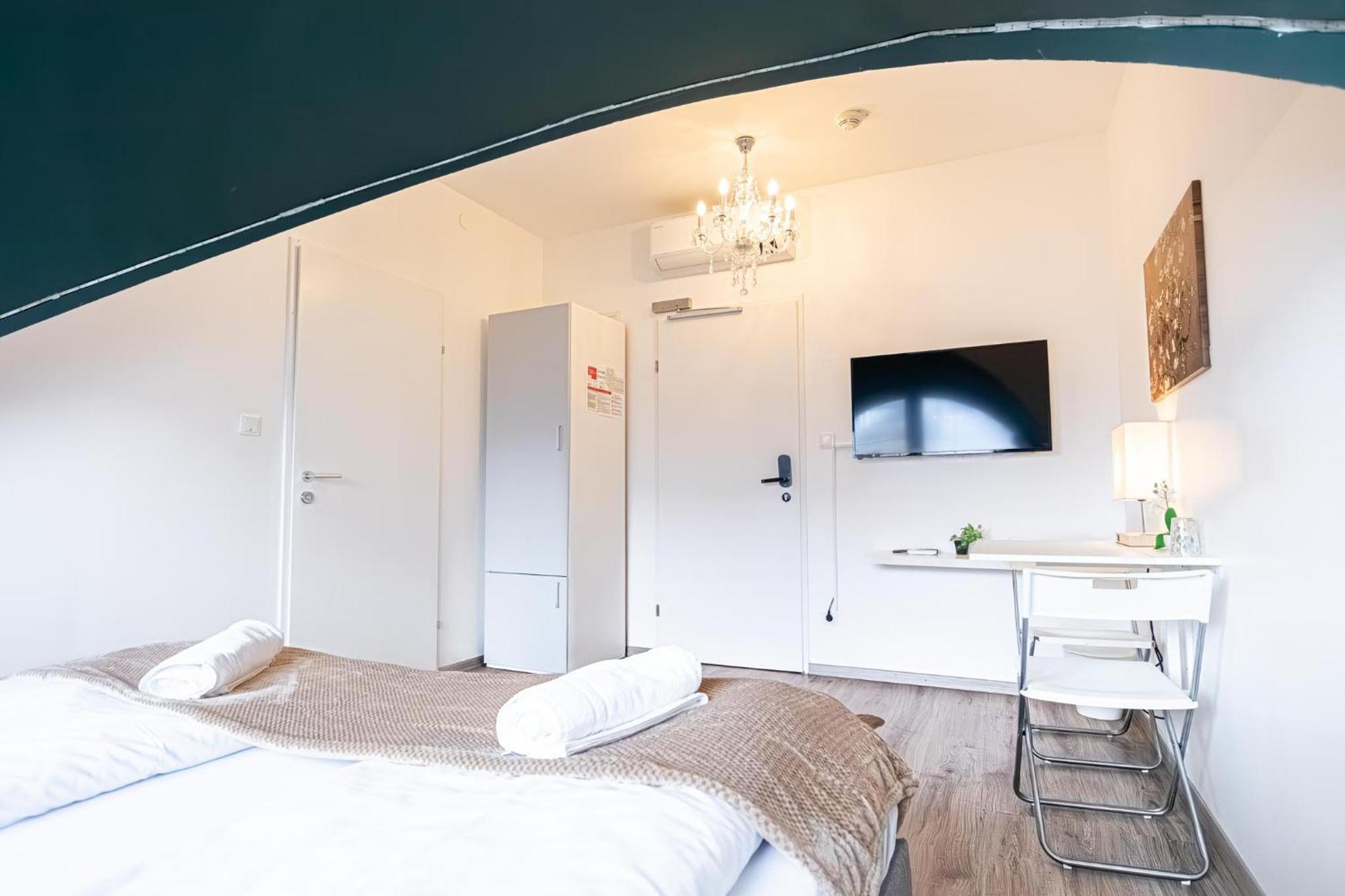 Hauptbahnhof Boutique - Virtual Reception & Self-checkin 2*